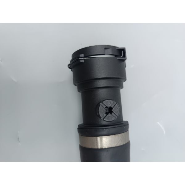 Hot selling engine oil cooling hose 1153 1705 223 for BMW E39