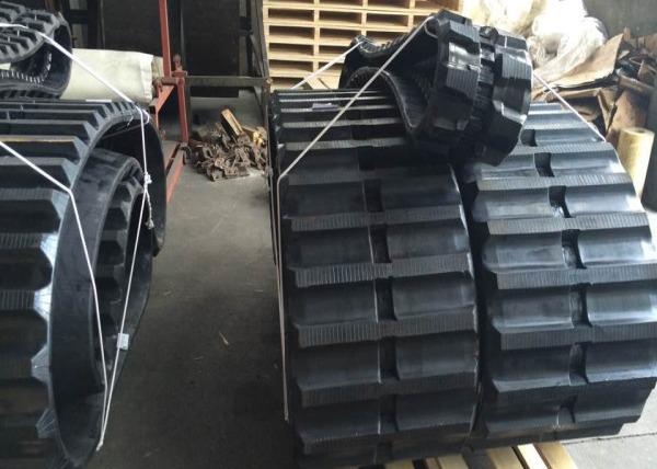 trilha de borracha do descarregador do preto da relação do passo 62 de 125mm para Hanix Rt800