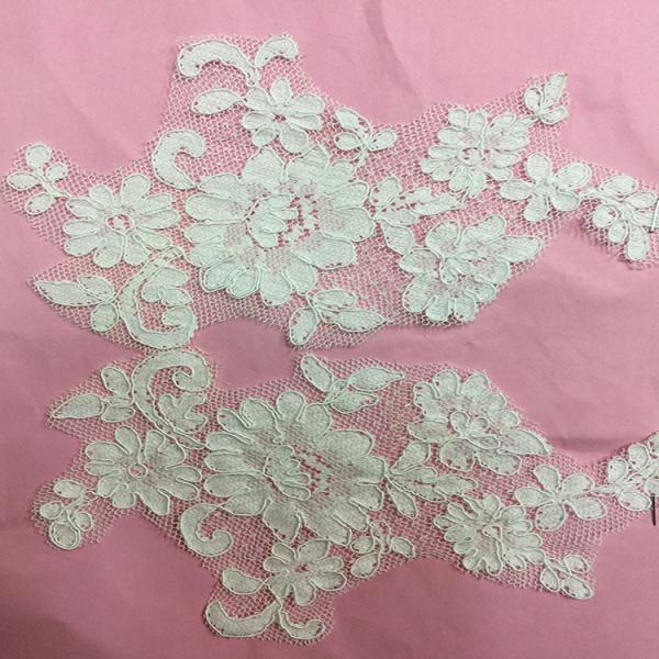 Ivory Venise Cord Lace Applique for Bridal Gown Wedding Dress decor,one pair