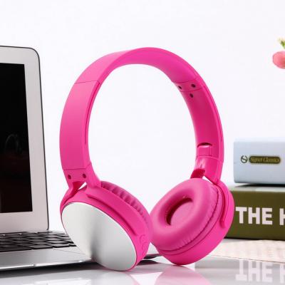 Wireless Over-ear Headphones Come With Built-in Microphone Lightweight For Your Daily Adventures