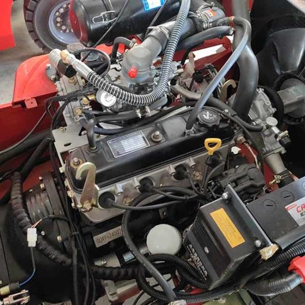 CPCD15 Gasoline Forklift Chinese GuangQing 4Y 1.5 Ton Forklift