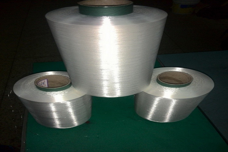 Breathable Bright Raw White 120D / 30F Viscose Rayon Filament Fancy Yarns For Knitting