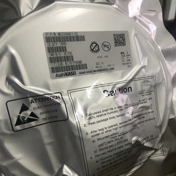 プロフェッショナル8チャンネルADC AK5358AET 123dB SNR 216kHz/64x FS 超低 -107dB THD+N 71mW 電力内蔵HPF/アンチエイリアシングフィルタ シングル3.3V電源