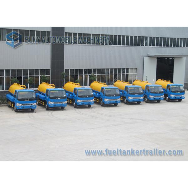 JAC RHD LHD 6000L  Sewage Vacuum Truck With Pump 6000 L Water Tank Volume