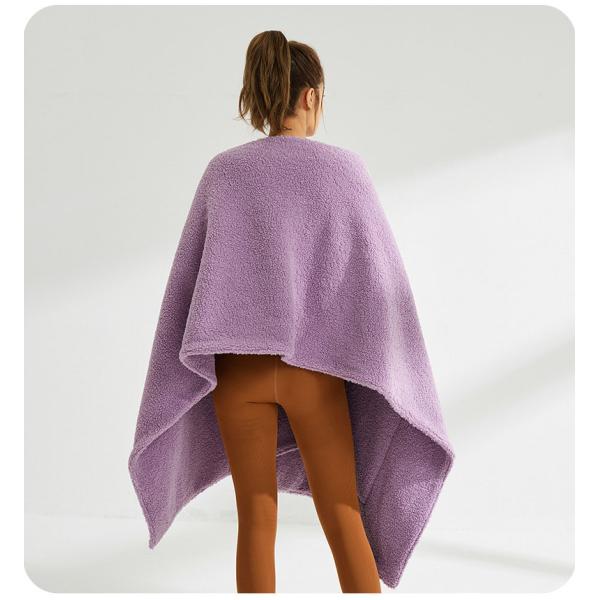 Y-F Knitted Poncho Cardigan Cape Top Sweater Cozy Fleece Jumbo Scarf Wrap Shawl with Large Front Pockets for Women