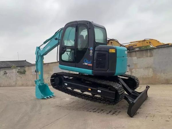 Kobelco SK70SR Mini Excavatrice à la seconde main Hydraulique Crawler 2200KW
