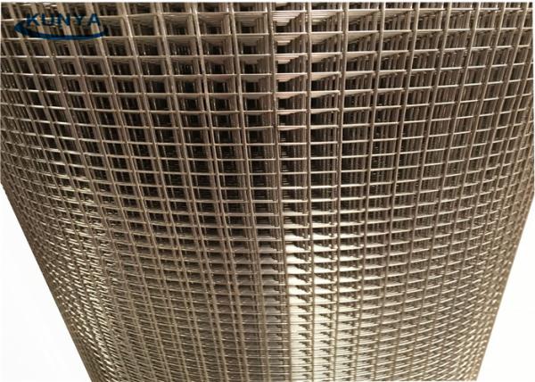 Corte soldado inoxidável quente galvanizado de Mesh Fabric 0.7mm do fio da cerca 20m do mergulho