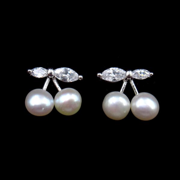 Round Freshwater Pearl Dangle Earrings / Simple Silver Pearl Stud Earrings