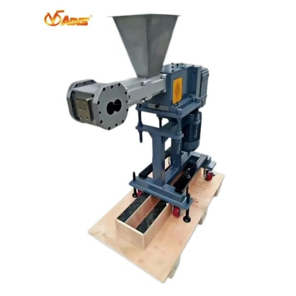 Vertical and Flexible Screw Feeders for Plastic Raw Material for Modified Plastic Pellets Extrusion
