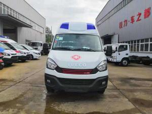 Plush Ambulance 2800mm Mobile Hospital Truck With Advanced Features And 215