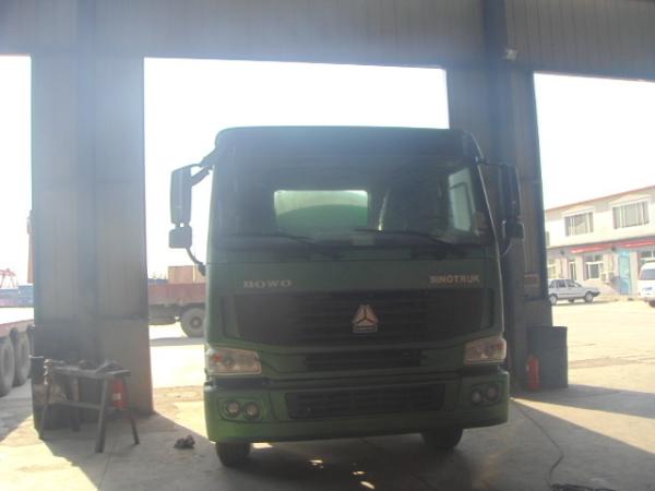 Internal Anti - Corrosion Liquid Tanker Truck , Construction Water Transport Truck 18-25cbm