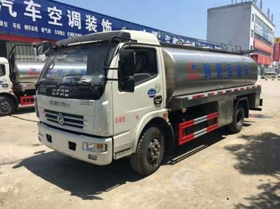 304 reboques de aço inoxidável do petroleiro, caminhão de petroleiro fresco da entrega do leite de Dongfeng 8cbm