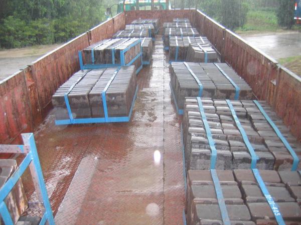 High Abrasion Cr-Mo Alloy Steel Mill Liners Wedge Bars for Centre Shell Liners / End Liners