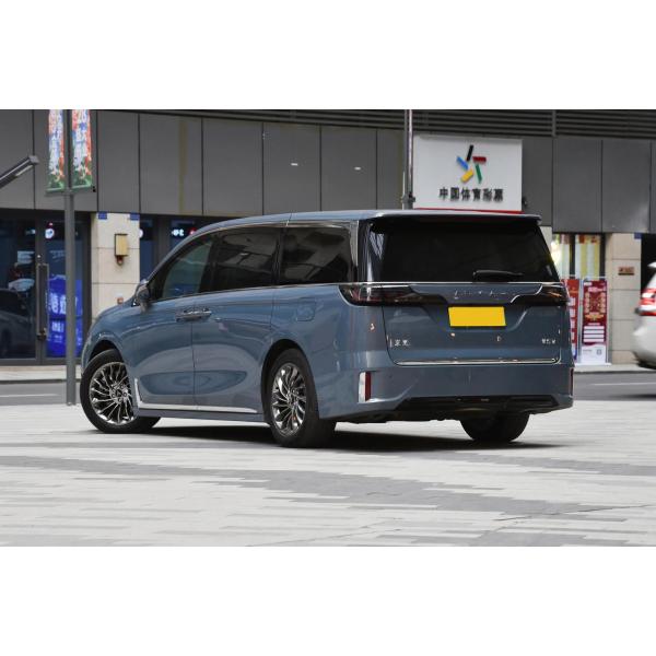 Voyah Dreamer Large Luxury Chinese Electric MPV 7 Seater Engine 1.5T
