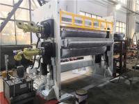 Agujeros periféricos que calientan la máquina de grabación en relieve del rollo automático