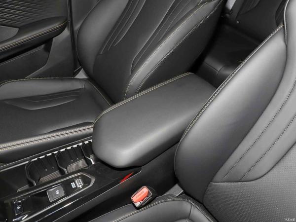 GEELY binyue 1.5L Left Hand Drive Used Fuel Cars 2023 Chinese SUV For Sale Petrol Car For Adults