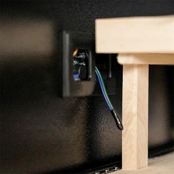 Controlador digital de toque Enmarcado en madera negro Fresador de cigarros Humidor con cerradura de puerta