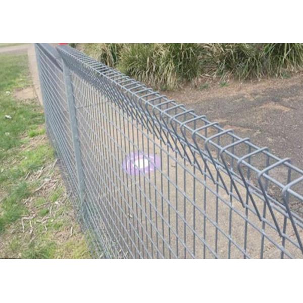 Hot - Dip Galvanized Roll Top BRC Mesh Fencing Welded Beautiful Structure