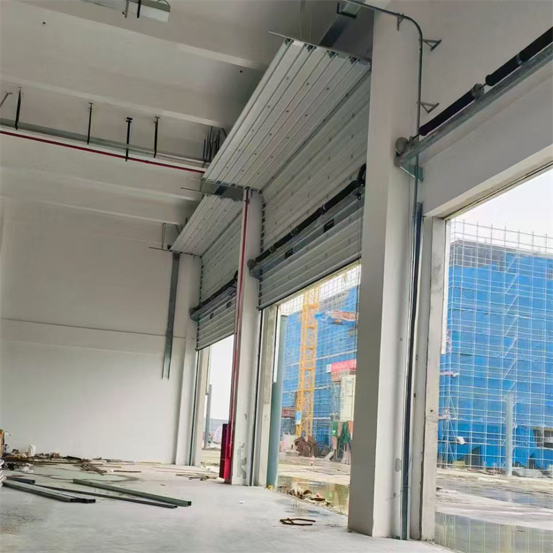 0.3-0.6mm Color-Coated Steel Industrial Sectional Overhead Door For Logistics Transit Warehouses