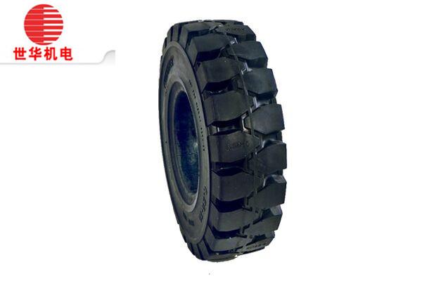 6.50-10 Industrial Forklift Tires , Forklift Industrial Tyres CCC Certification