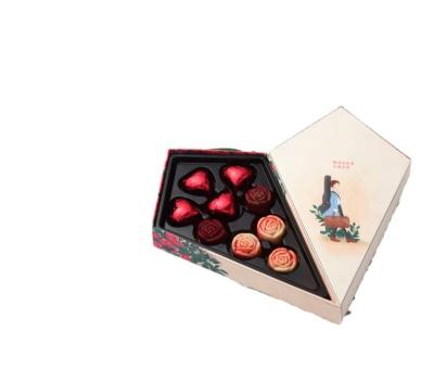 Custom Wrapping Chocolate Boxes Paperboard Liner Half Heart Kite Shape