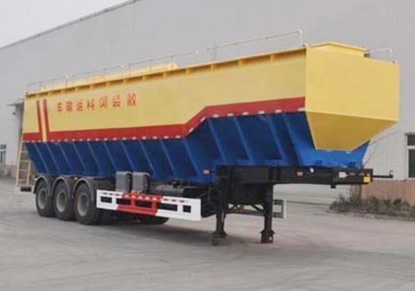 50m3  3 Axle Bulk Feed Trailers , Fodder Transportation 30 Ton Bulk Grain Trailers