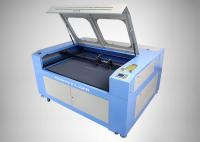 La machine de gravure laser CO2 numérique réalise la double fonction de gravure et de découpe
