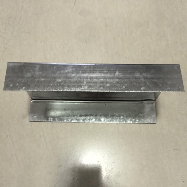 C Shaped Light Steel Keel With Strong Load Capacity In Galvanized Steel Metal Stud And Track