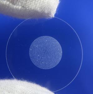 Processamento de vidro de quartzo Placa de vidro de quartzo transparente com