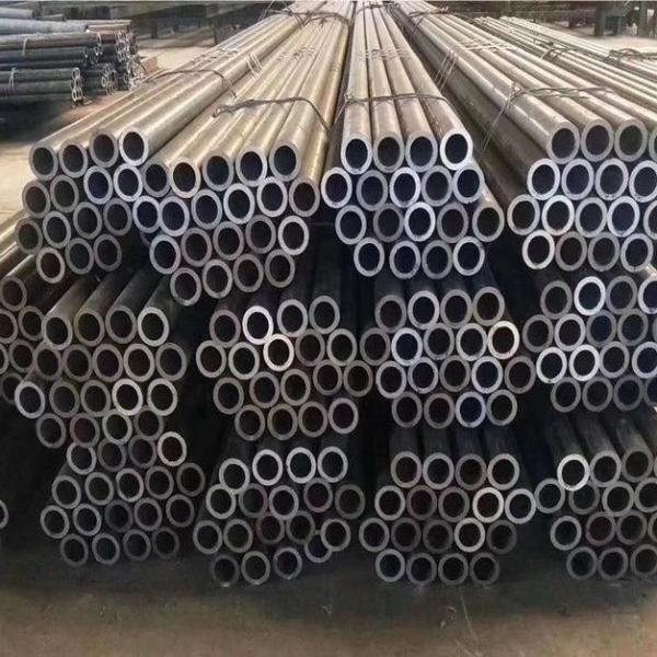 ASTM A179 Carbon Steel Tube American Standard Seamless Pipe Thick Wall Pipe Cut Length Customized