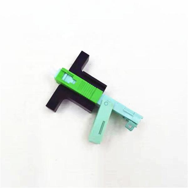 Green Single Mode Fiber Connectors For Digital Communications 0.3dB Insertion Loss