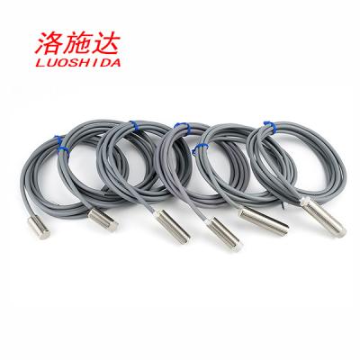 Tubo indutivo cilíndrico PNP do metal do sensor de proximidade de IP67 M12 24VDC NENHUMA saída com 2M Cable