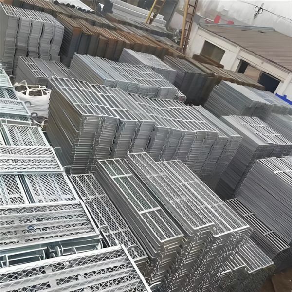 Plate Mounting Scaffolding Castors with Anti Slip and Total Lock Brake for Secure Construction Mobility