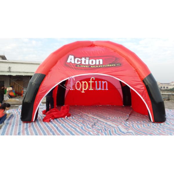 Barraca inflável vermelha do evento