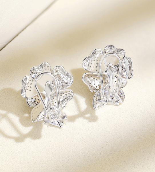 ouro branco Diamond Earrings de 0.33ct Camellia Flower Earrings Ladies 18k