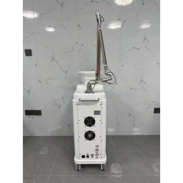Beauty Salon 1000W IPL Laser Machine With 3*755nm 4*808nm 3*1064nm Laser Bar