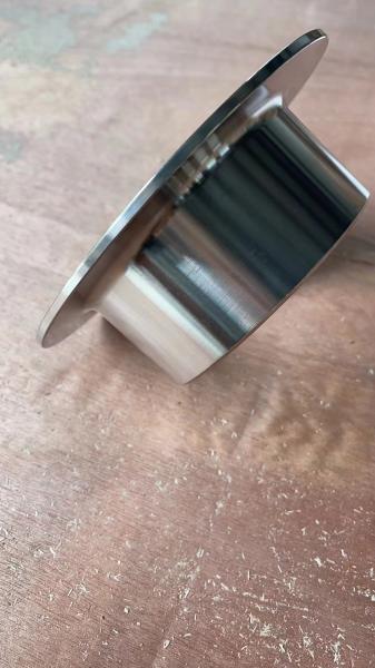 Customized Support OEM 1/2' 24 NXF 304L Lap Joint Flanges ANSI 150 ASME B16.47 Round Head Reducing Shape Pipe Fittings