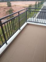 Balustrades en fer forgé Surface lisse Barrière ombrage solaire
