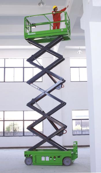 Plataforma vertical automotora 12m elétrica máxima do elevador da altura de funcionamento da capacidade de carga 320kg