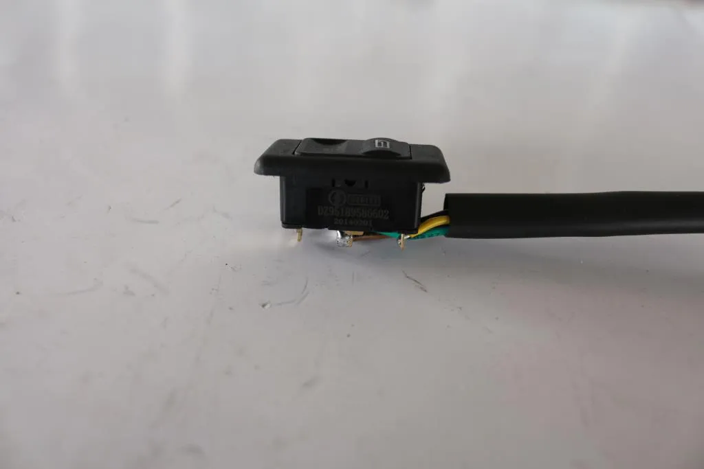 Original Auto Parts Electric Glass Lifting Switch Dz95189586602 Trailer