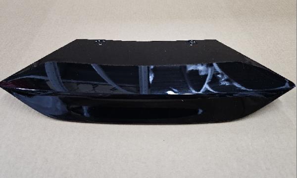 Cubierta de enganche de remolque para parachoques trasero Tesla Model S 52x25x6cm Plástico ABS