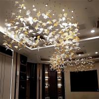 Não padrão personalizado vidrado candelabro de folha de bordo Hotel Banquete Arte Decoração Engenharia Luz