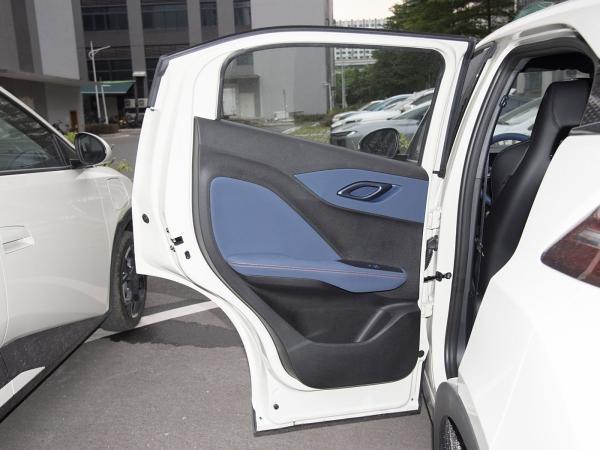 2025 Nouveau modèle BYD Seagull Voiture électrique à recharge rapide Vente à chaud Mini EV Longue portée et grosse batterie 405KM