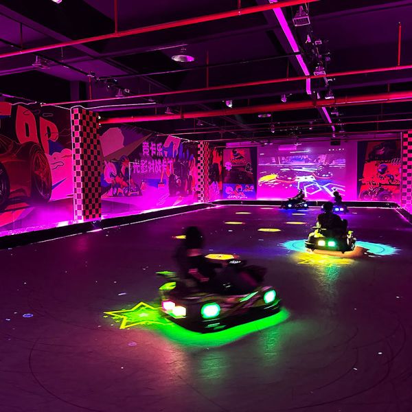 Limitless Racing Canvas: Interactive AR Go-Kart Game for Clubs & Family Centers