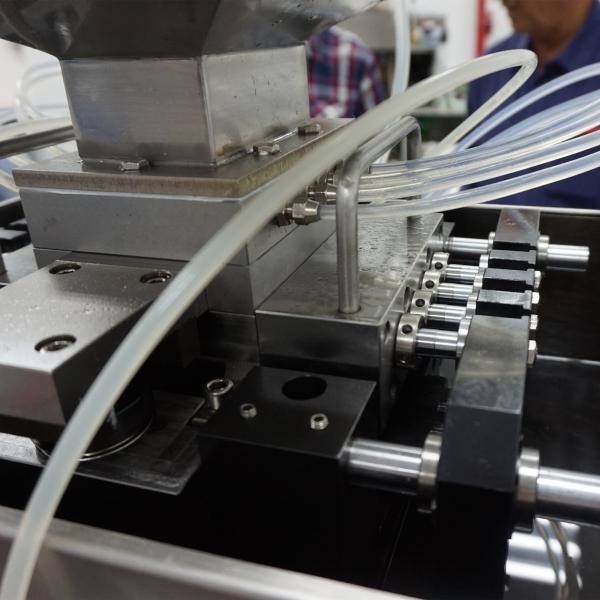 Servo Motor Softgel Manufacturing Equipment SS304 SS316L