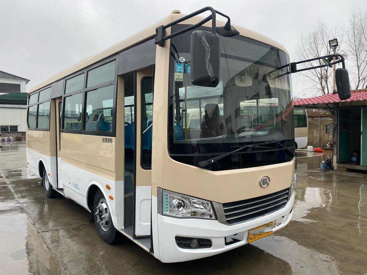 Мини используемый автобусом двигатель Yuchai тренера путешествия автобуса руки автобуса 25seats 2-ого города Ankai