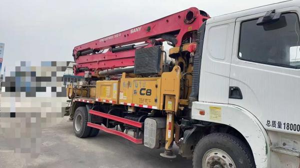 SYM5180THBES Sany 30m Pompes de béton Truck Hauteur maximale du tissu 30M 2019 Année de la pompe