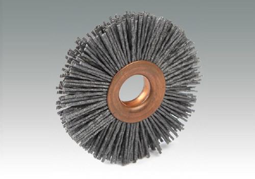 Knotted twist wheel brushes