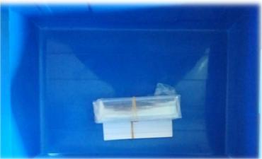 Складируемый пластиковый контейнер для автозапчастей