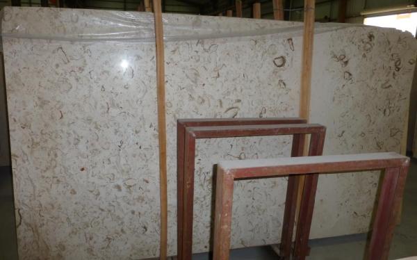 Cheap Oscar Flower Beige Marble Slab Tile